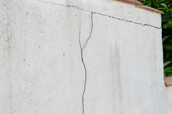 Foundation Crack Patching in Cedar Falls