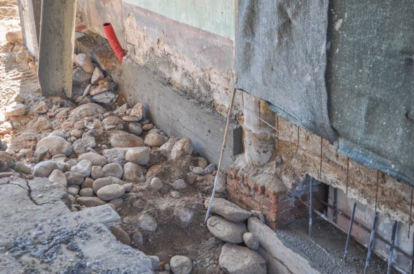 Structural Underpinning in Cedar Falls